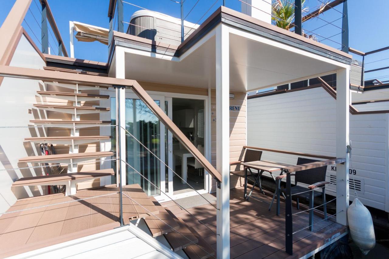 Bamboo Floating House Portoroz Apartment ภายนอก รูปภาพ