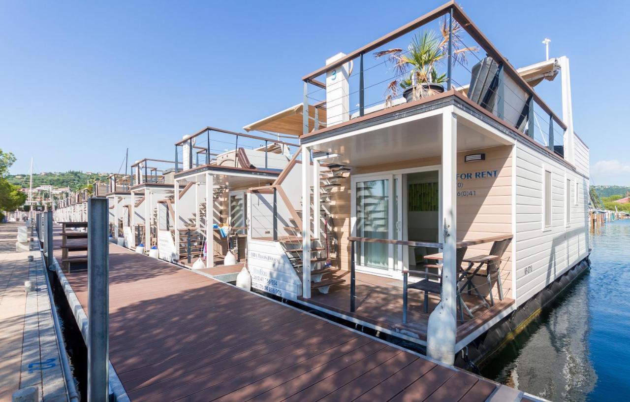 Bamboo Floating House Portoroz Apartment ภายนอก รูปภาพ