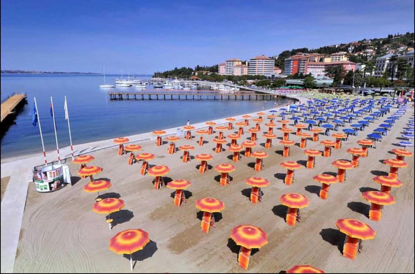 Bamboo Floating House Portoroz Apartment ภายนอก รูปภาพ